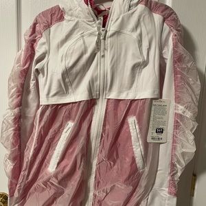 Lululemon Breathable Track Jacket Brand New Size 6